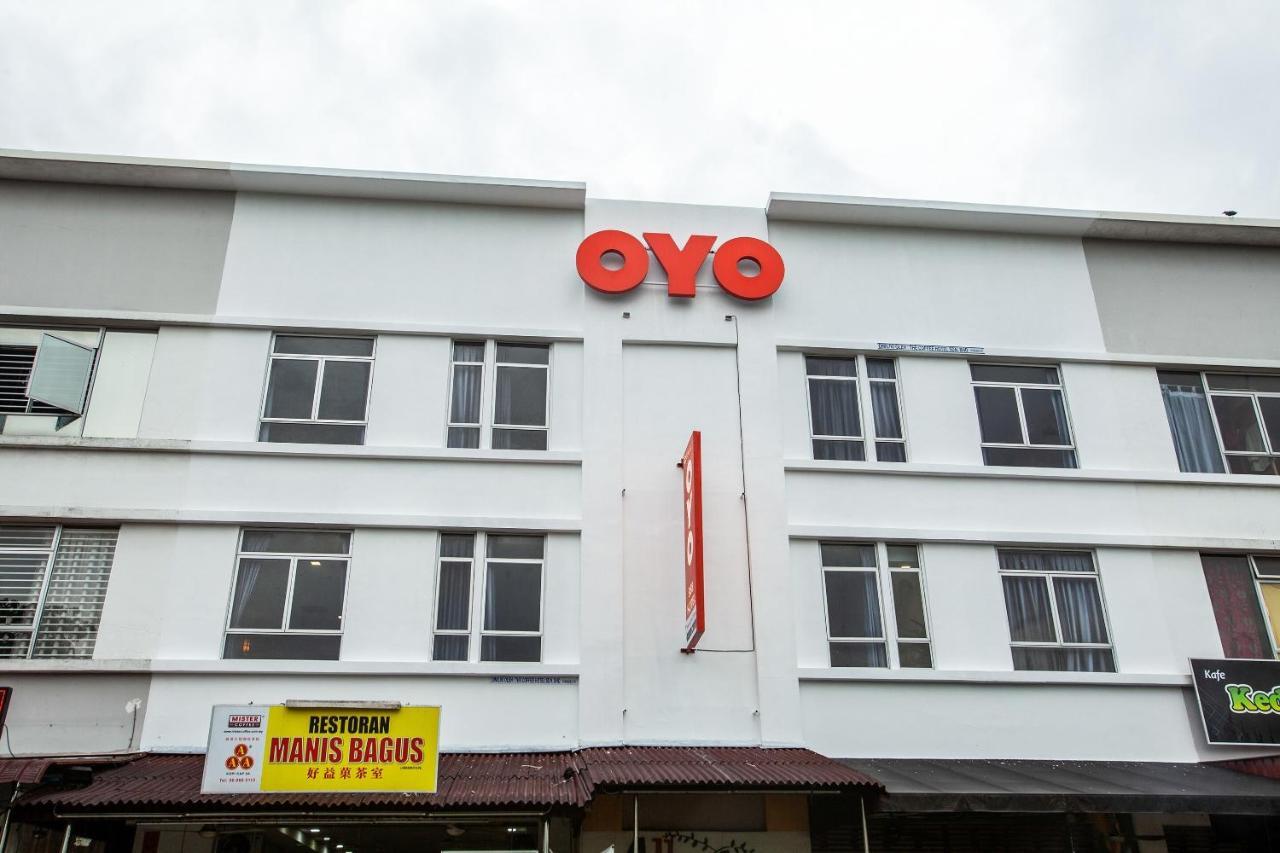 Oyo 89631 988 Hotel Johor Bahru Exterior foto